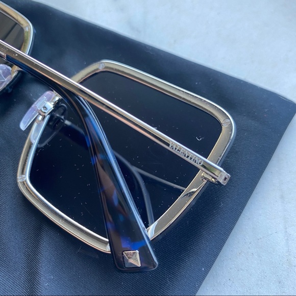 Valentino Sunglasses - Brand New! Never worn! VA2052 - Picture 5 of 16